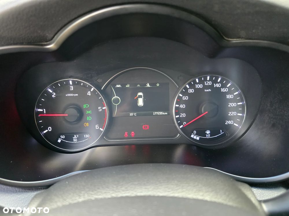 Kia Carens 1.7 CRDi Spirit - 34