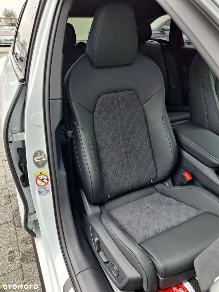 Audi A6 Avant - 17