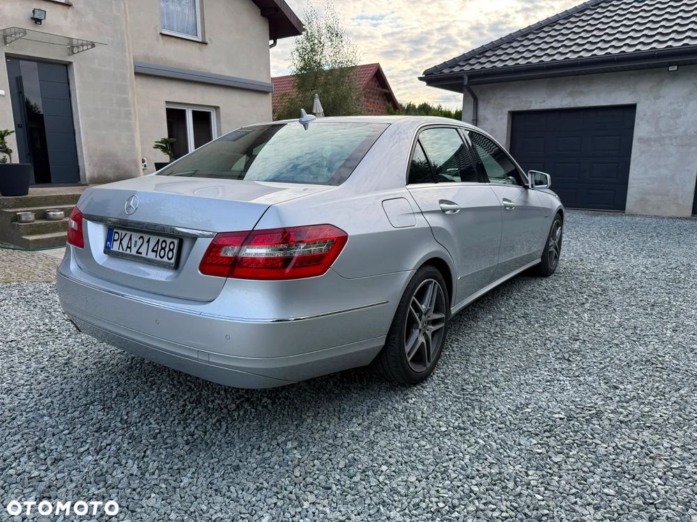 Mercedes-Benz Klasa E - 10