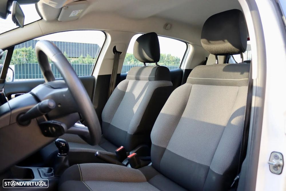Citroën C3 1.2 PureTech Shine - 14