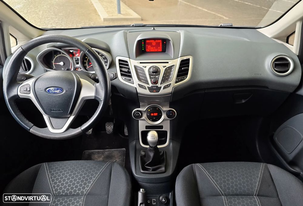 Ford Fiesta 1.4 TDCI Titanium - 6