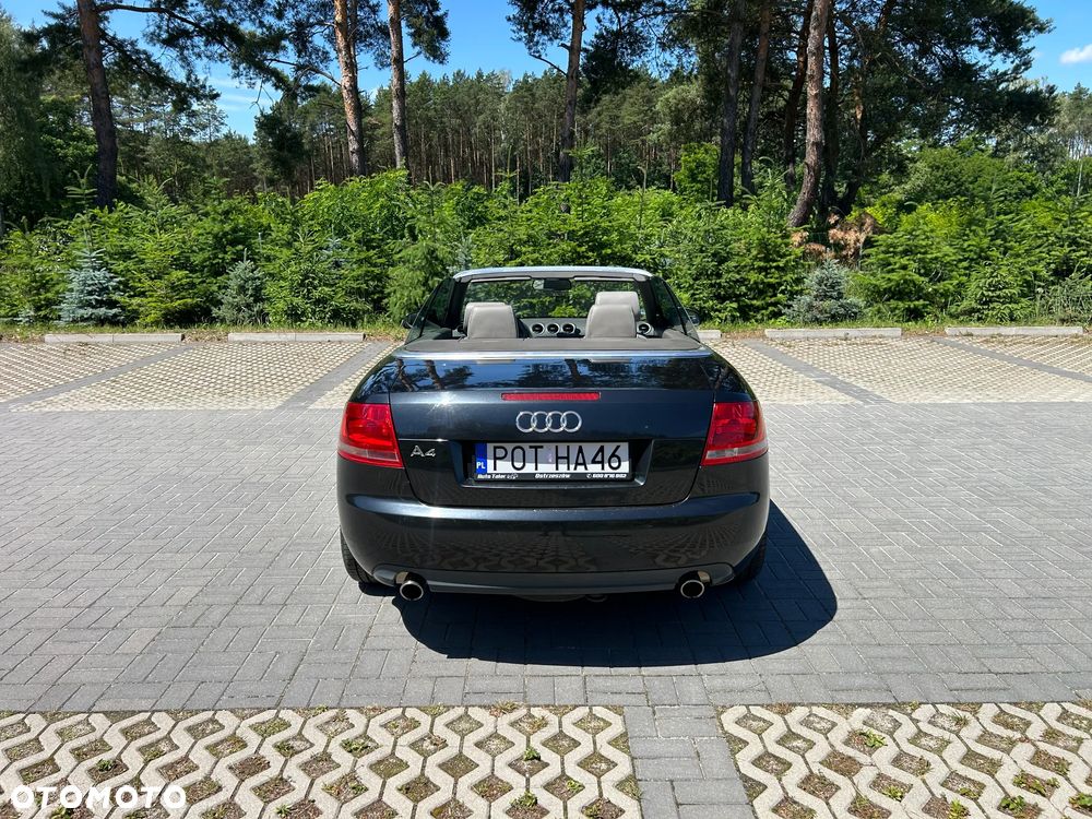 Audi A4 Cabrio 1.8 T - 13