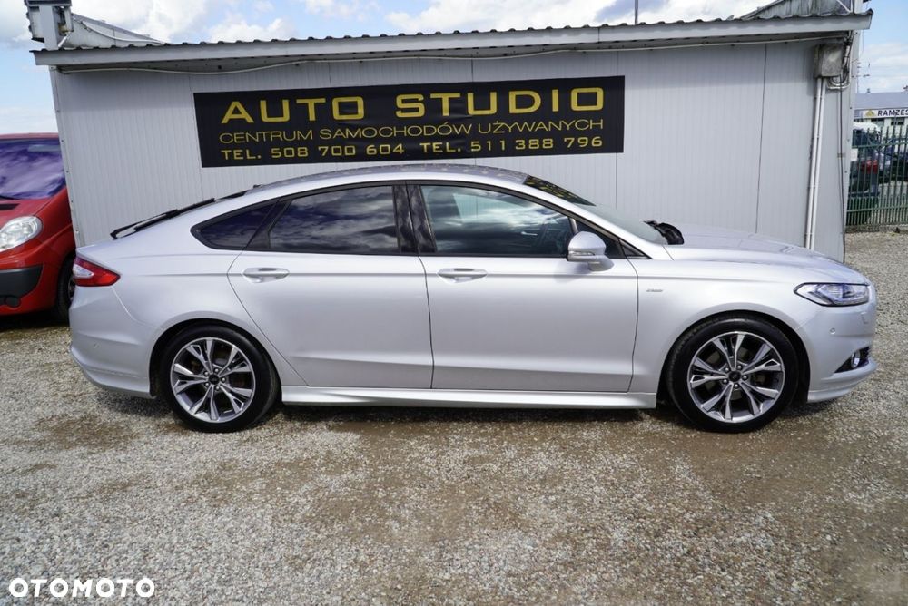 Ford Mondeo 1.5 EcoBoost ST-Line - 36
