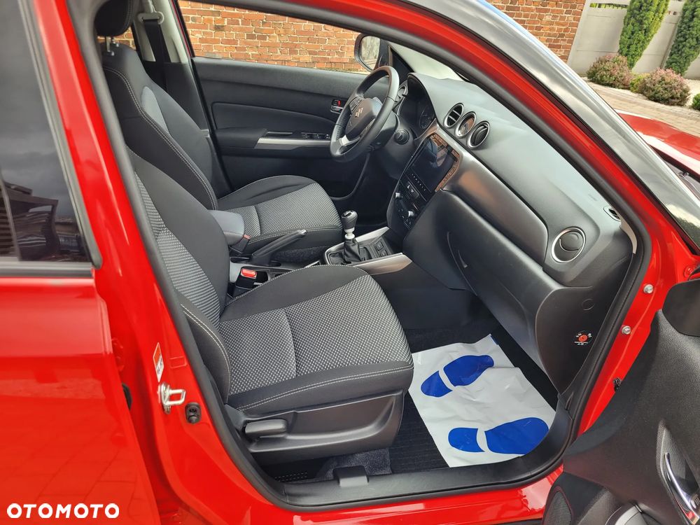 Suzuki Vitara 1.4 Boosterjet mHEV Premium Plus 2WD - 16