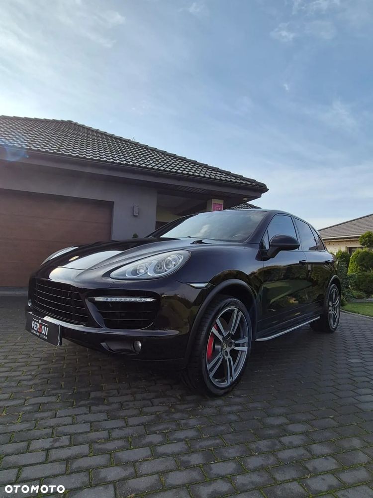 Porsche Cayenne - 2