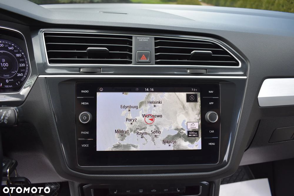 Volkswagen Tiguan 2.0 TDI BMT SCR Comfortline - 9