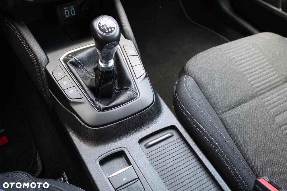 Ford Focus - 17