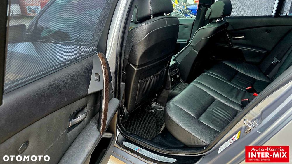 BMW Seria 5 - 38
