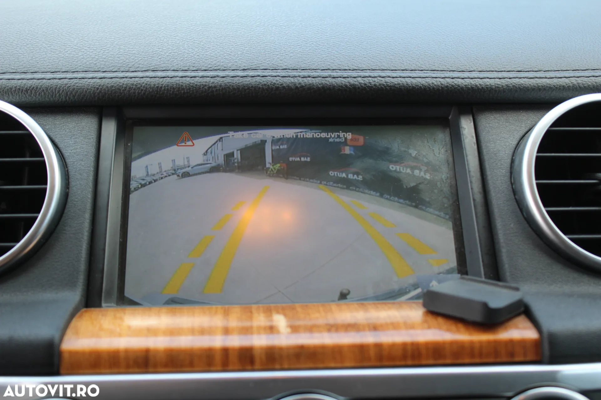Land Rover Discovery 4 3.0 TDV6 S Aut - 12