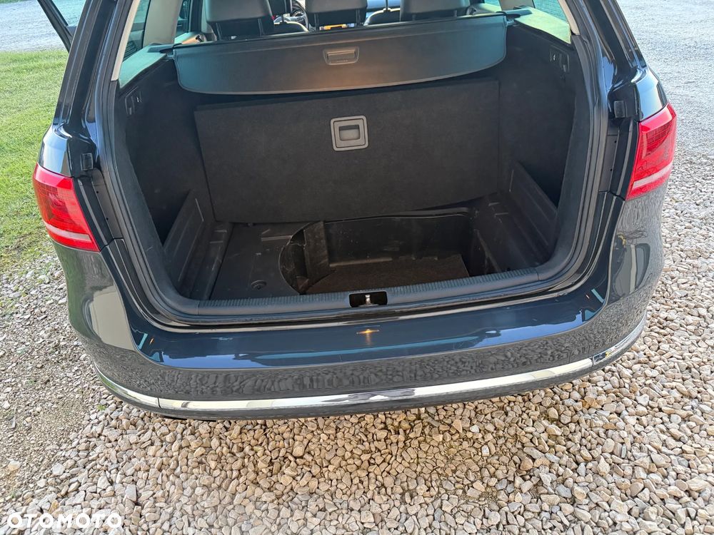 Volkswagen Passat 2.0 TDI BlueMotion Technology Highline - 18