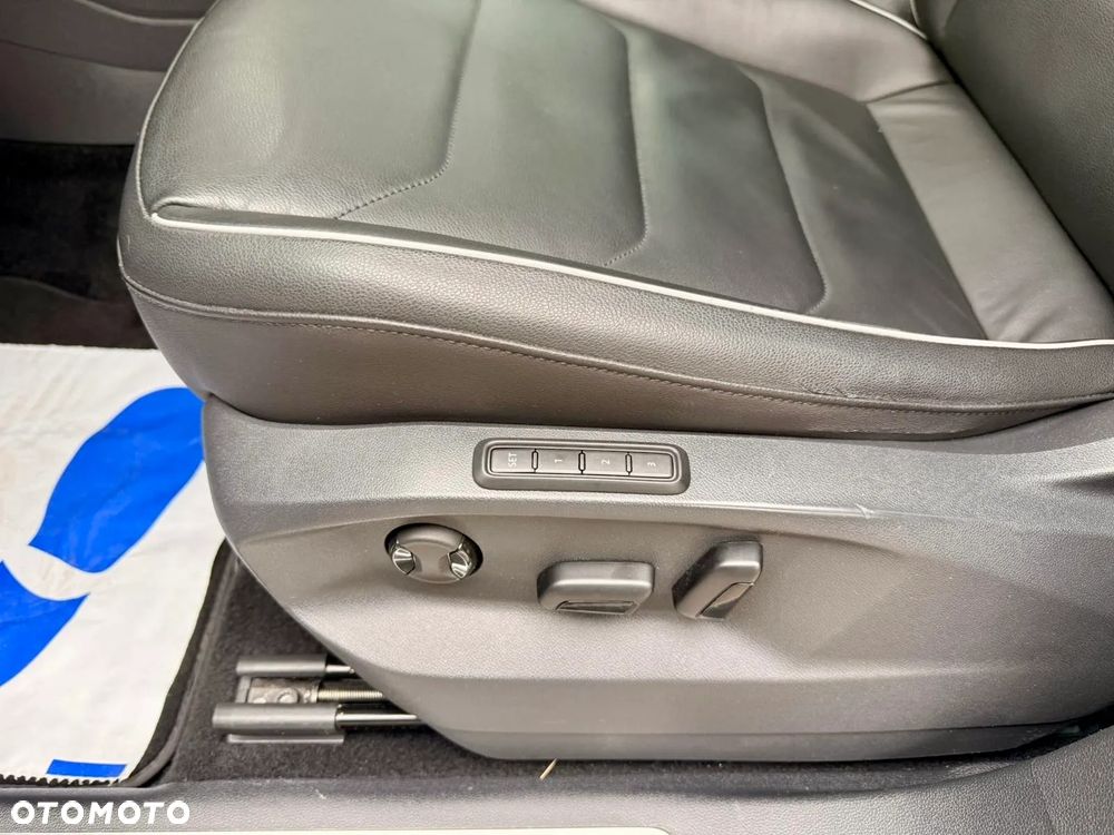 Volkswagen Tiguan - 18