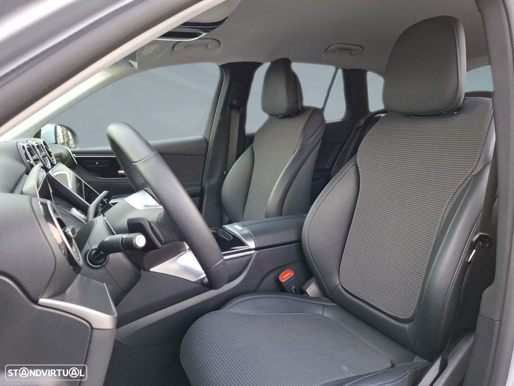 Mercedes-Benz GLC 300 de 4Matic - 11