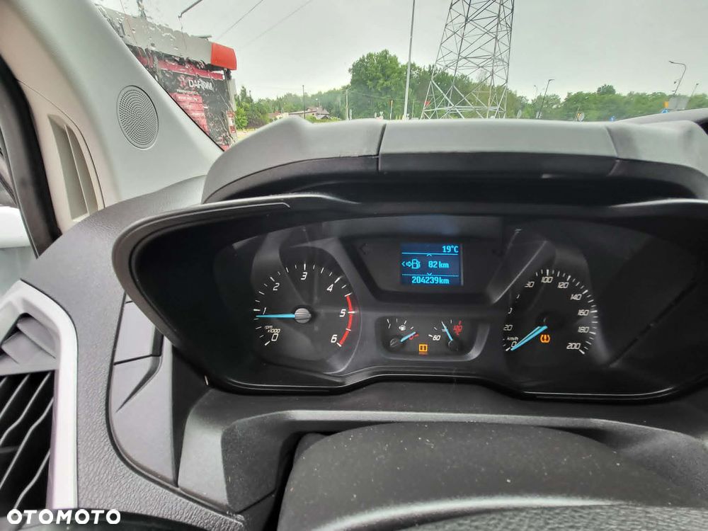 Ford E-Transit Custom - 15