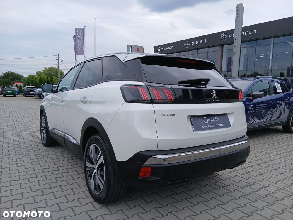 Peugeot 3008 1.2 PureTech Allure Pack S&S EAT8 - 7