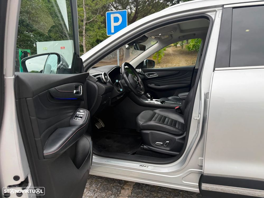 MG EHS 1.5 T-GDI Plug-in Hybrid Luxury - 13