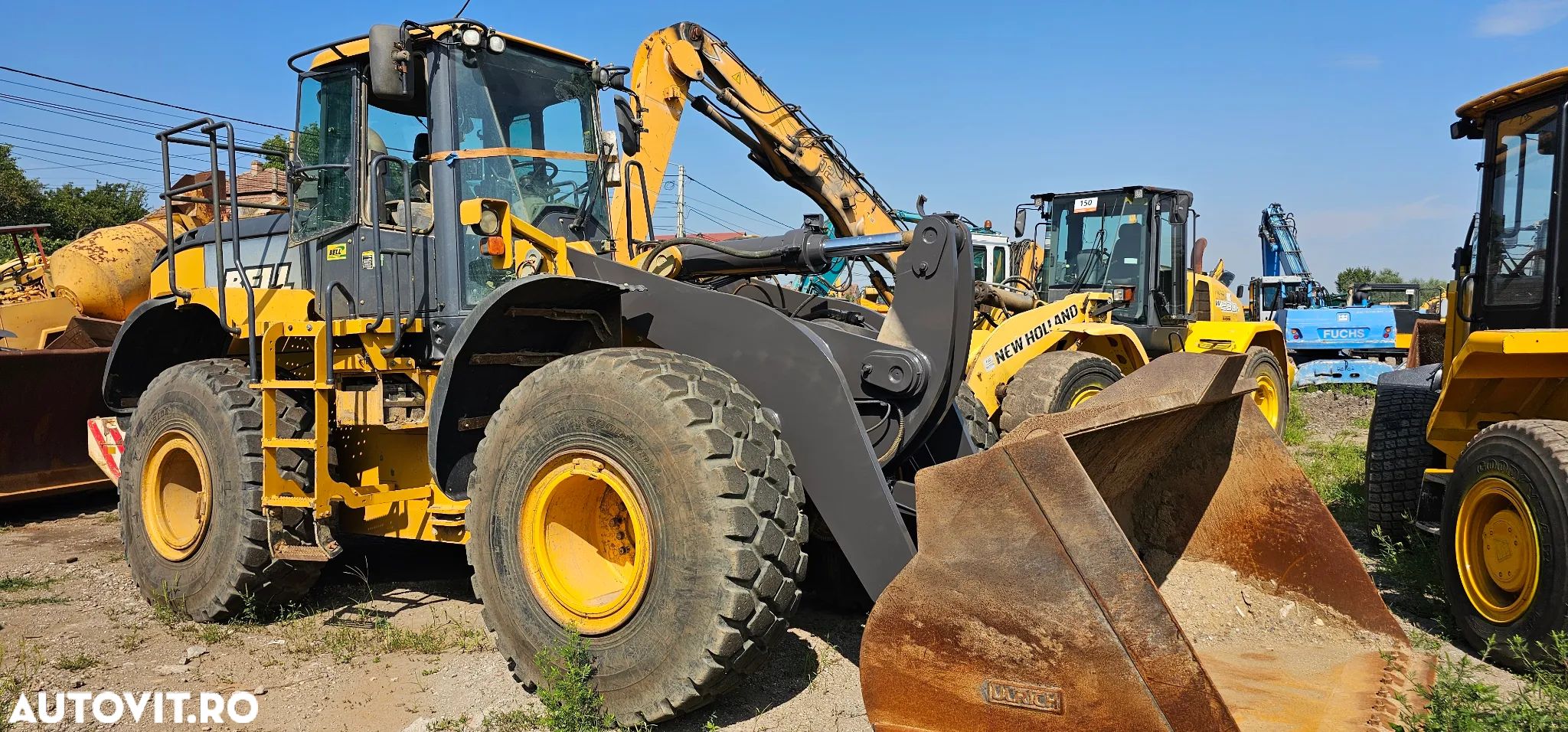Bell L2106T John Deere  Încărcător frontal - 1