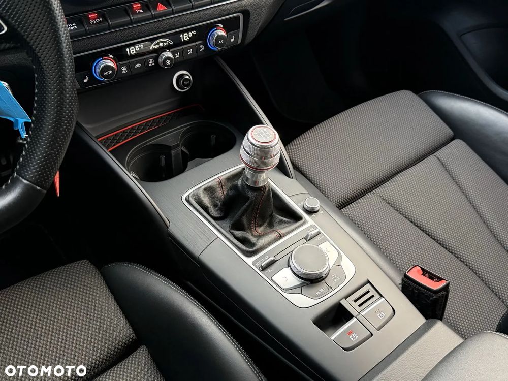 Audi A3 Sportback 1.5 TFSI cylinder on demand sport - 15