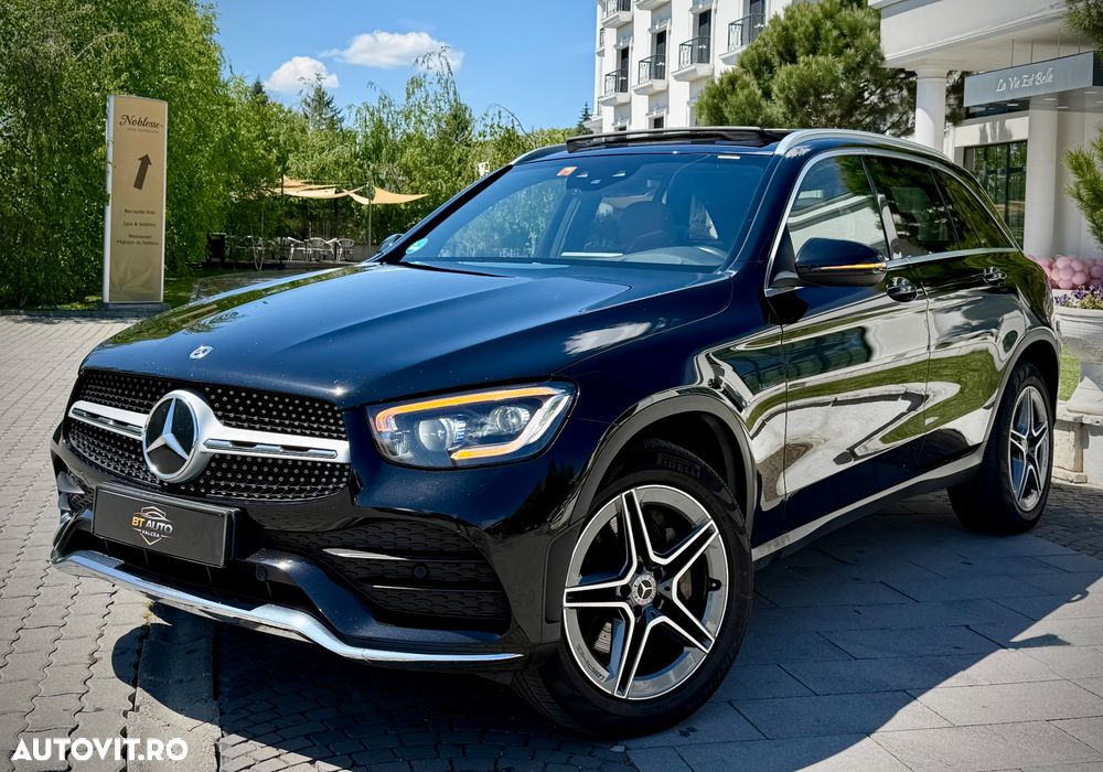Mercedes-Benz GLC 300 e 4Matic 9G-TRONIC AMG Line Advanced - 1