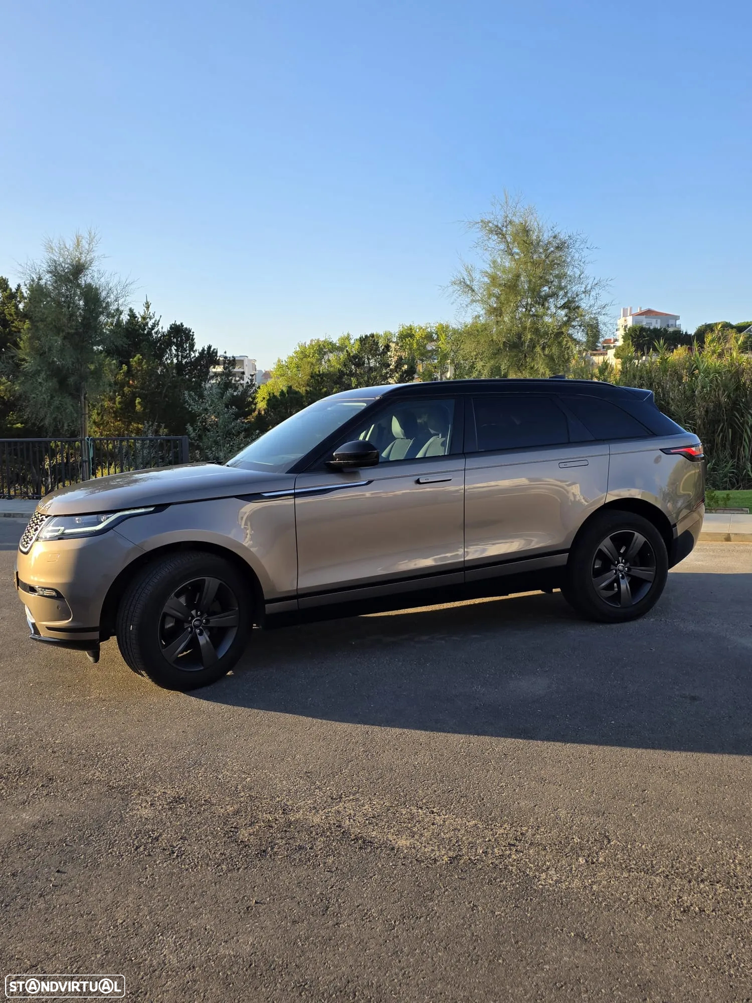 Land Rover Range Rover Velar 2.0 D - 11