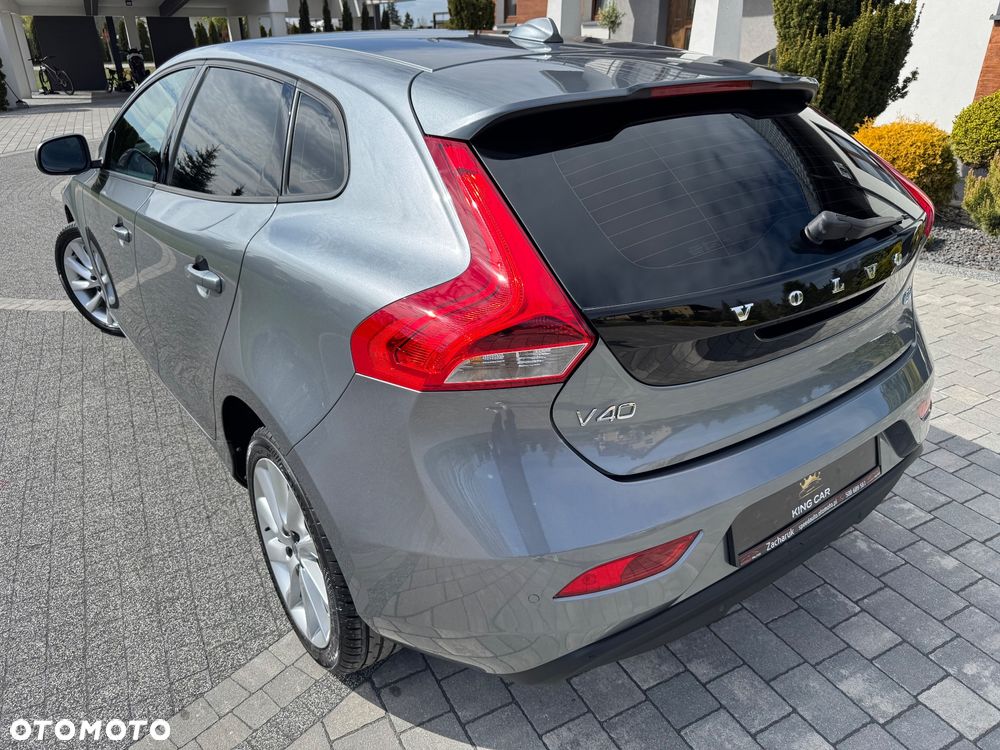 Volvo V40 D2 Summum - 10
