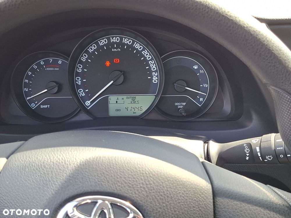 Toyota Auris 1.33 VVT-i Active - 17