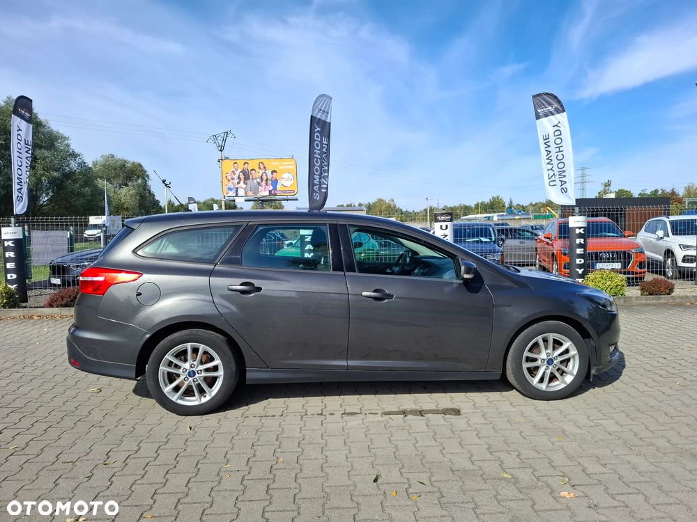 Ford Focus - 15