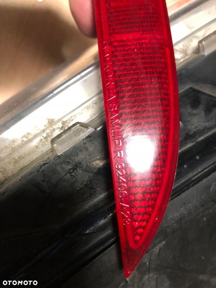 ODBLASK ZDERZAKA PRAWY TYŁ TYLNY KIA CEED II JD KOMBI LIFT 15-18 92406-A23 - 2