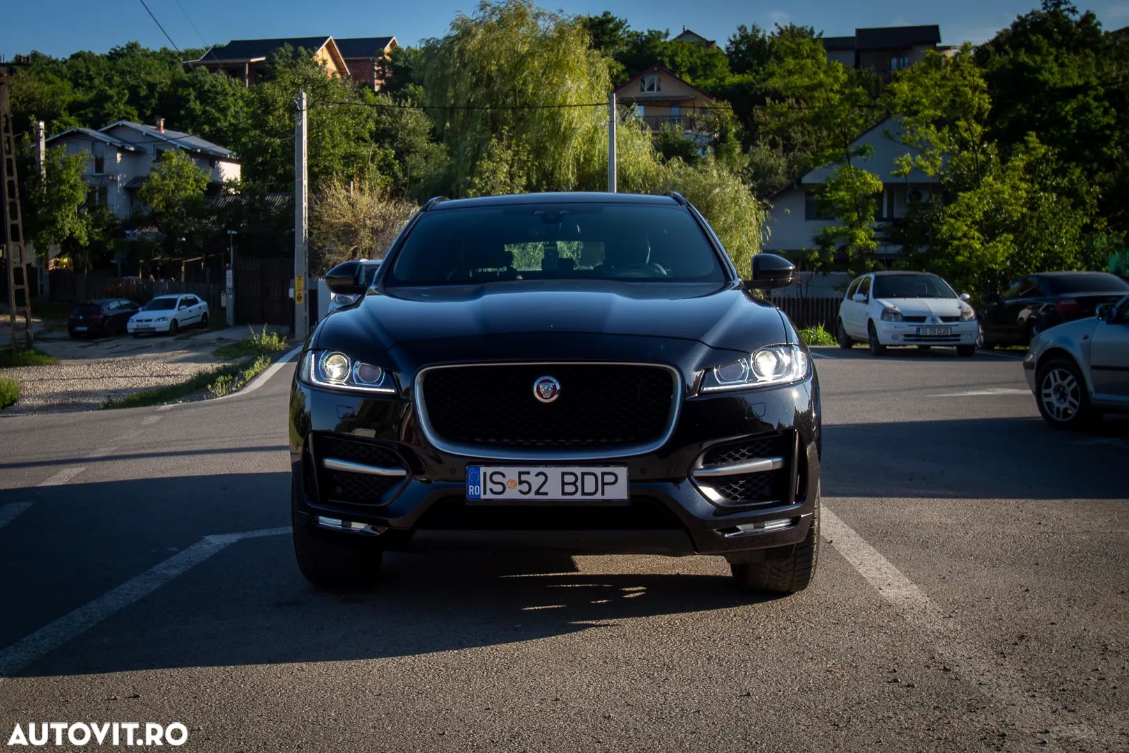 Jaguar F-Pace 20d AWD Aut. R-Sport - 1