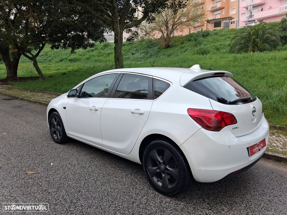 Opel Astra 1.6 CDTI Edition S/S J17 - 9