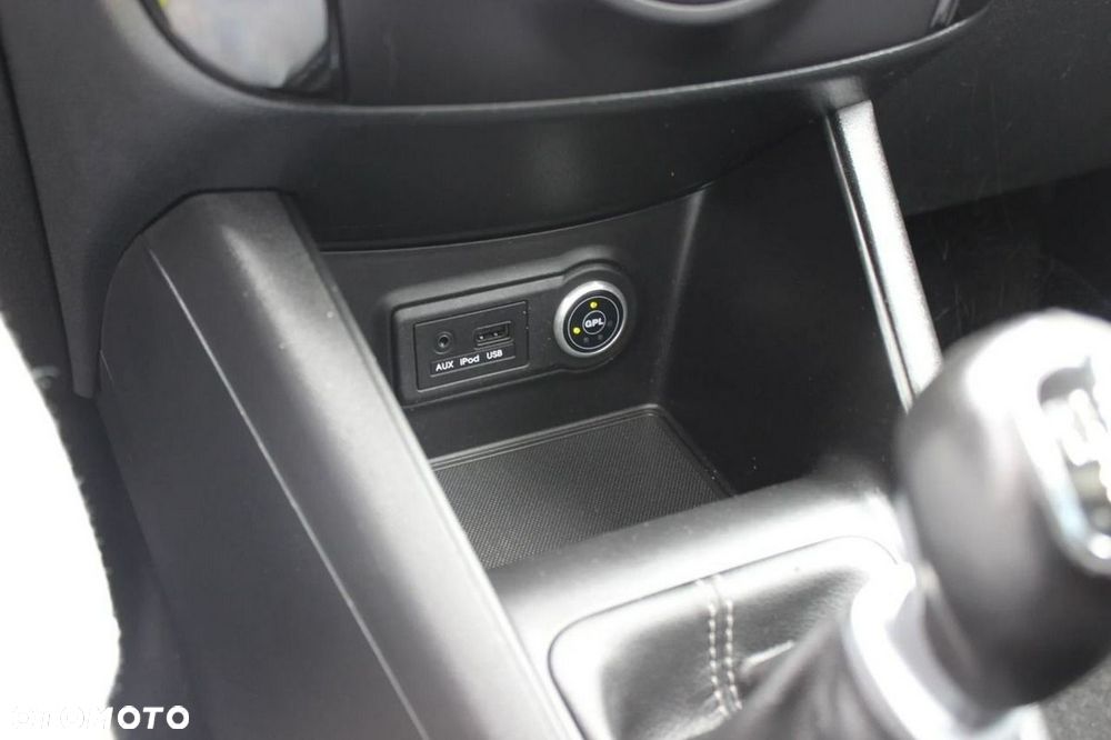 Kia Venga 1.4 S - 31