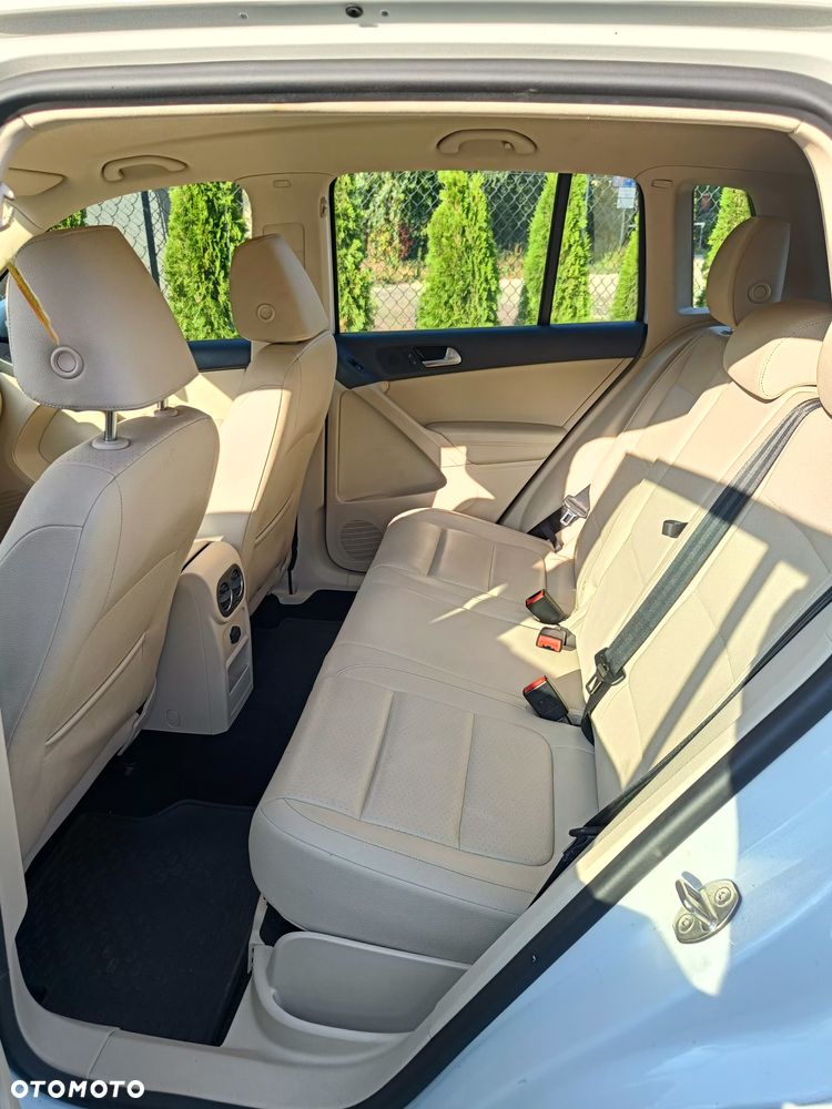 Volkswagen Tiguan - 17