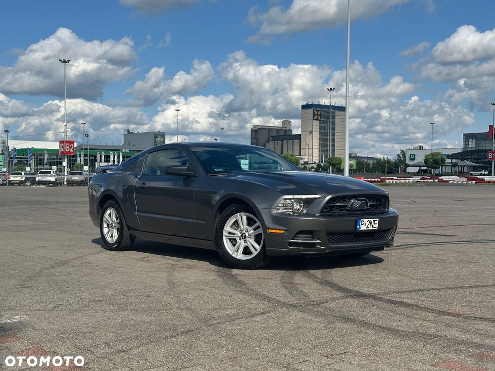 Ford Mustang 3.7 V6 - 2