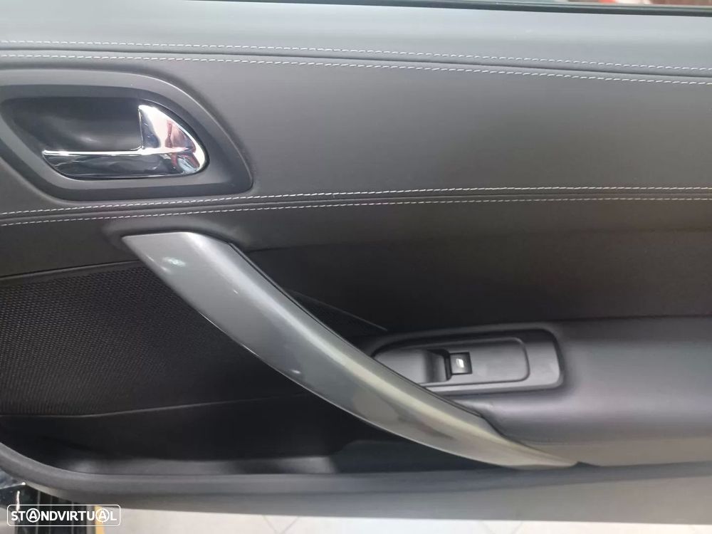 Peugeot RCZ 1.6 200 THP - 25