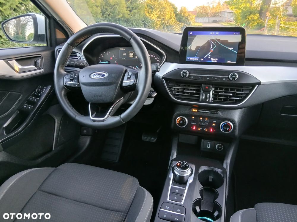 Ford Focus 1.5 EcoBlue STart-Stopp-System TREND - 6