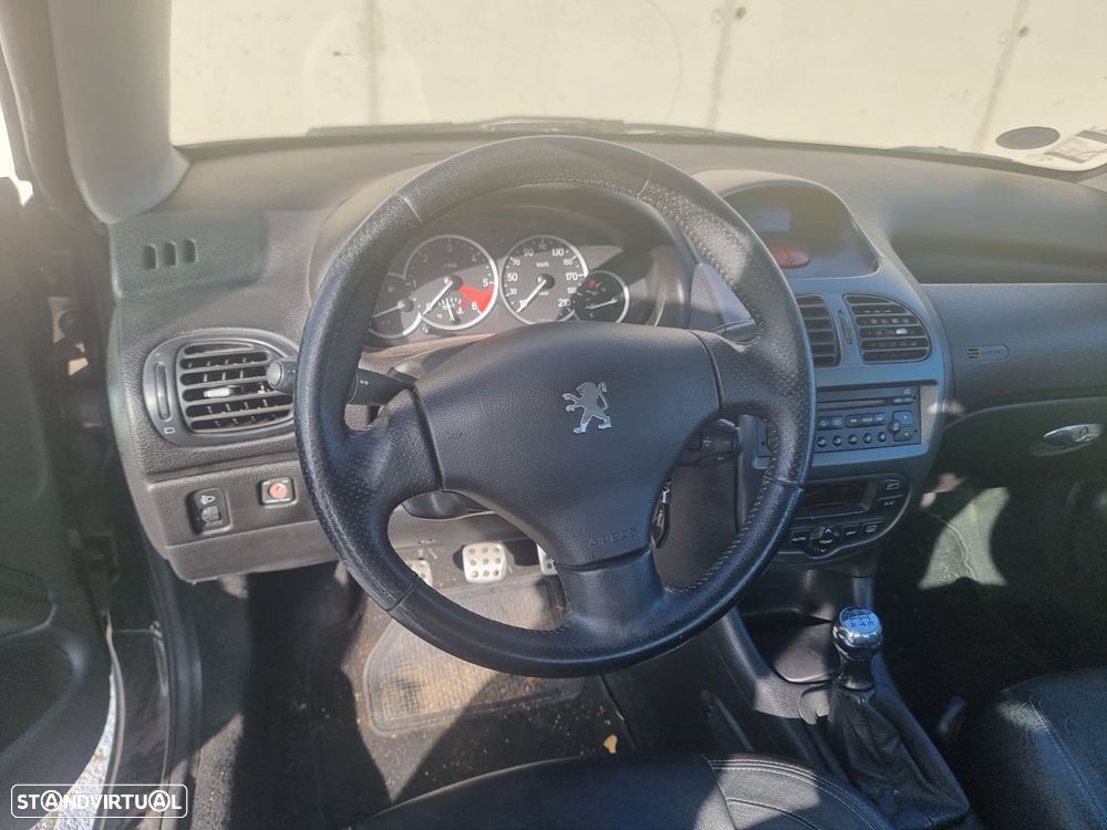 Peugeot 206 CC 1.6 HDi - 9