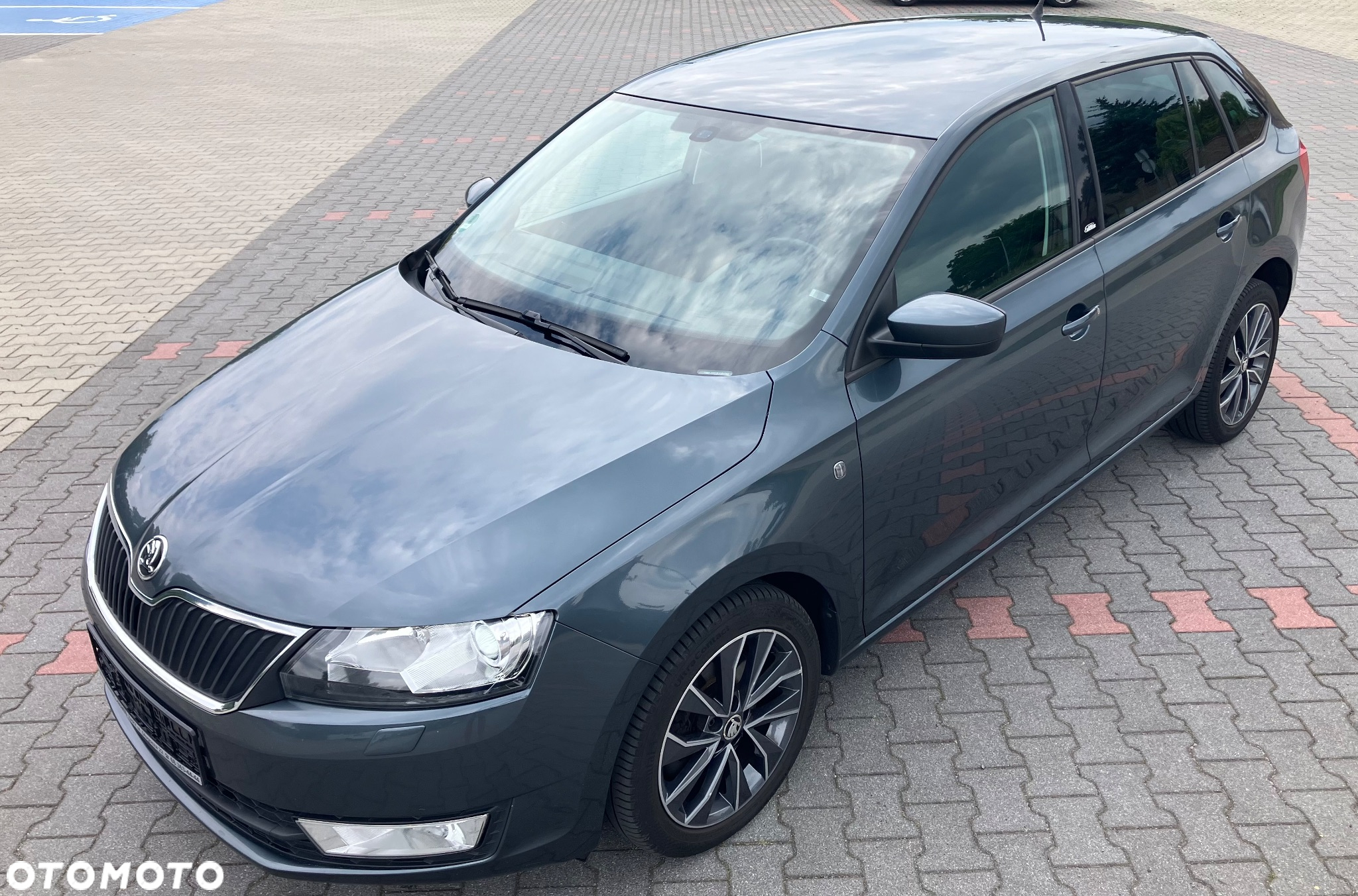Skoda RAPID 1.6 TDI DPF Edition DSG - 5