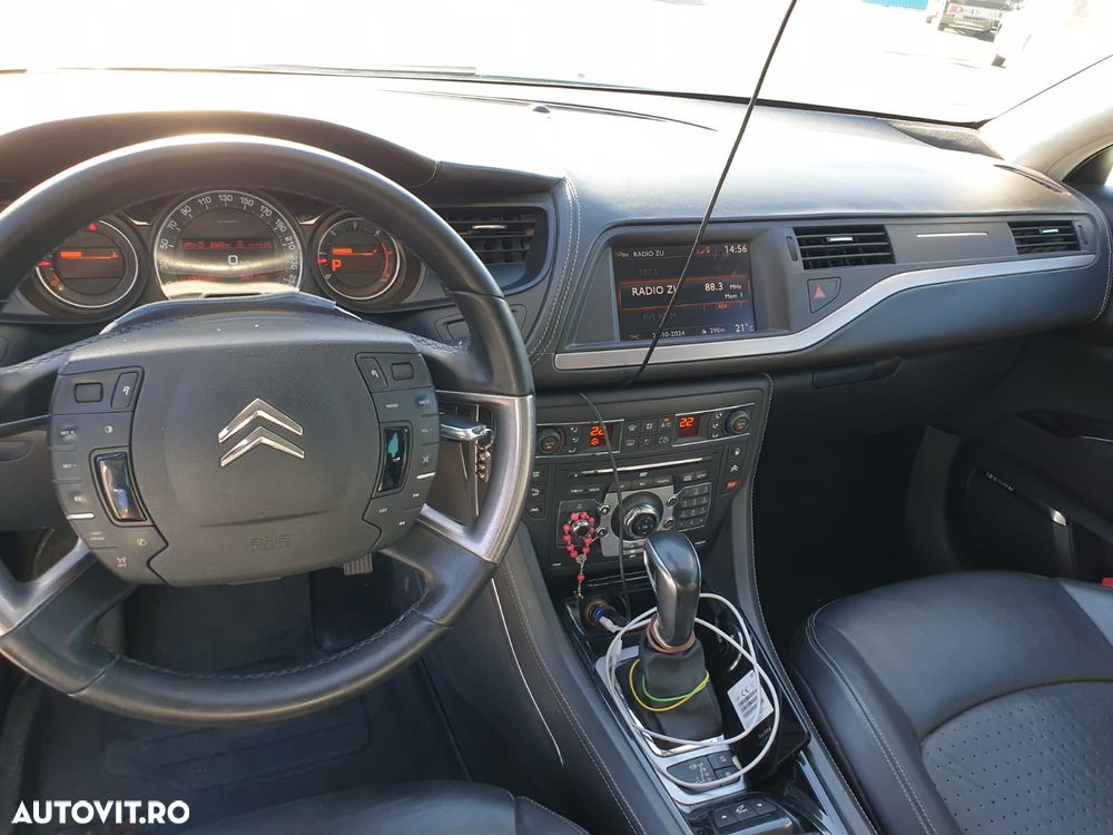 Citroën C5 3.0 HDi BVA6 H3+ Exclusive - 15