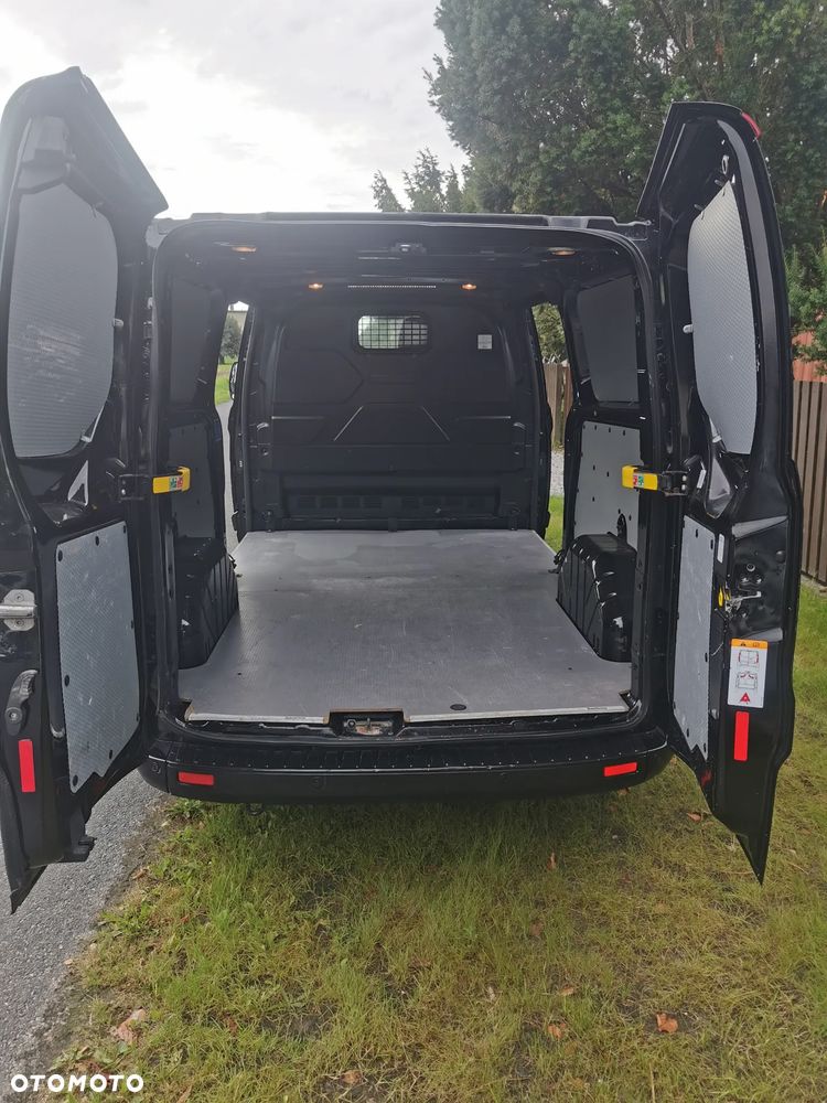 Ford Transit Custom 300 L2H1 Limited (bryg.) - 6
