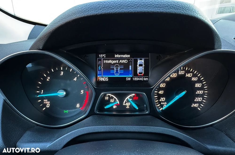 Ford Kuga 2.0 TDCi 4x4 Aut. Titanium - 10