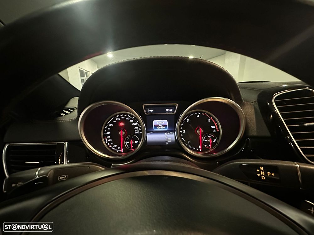 Mercedes-Benz GLE 350 d 4-Matic - 12