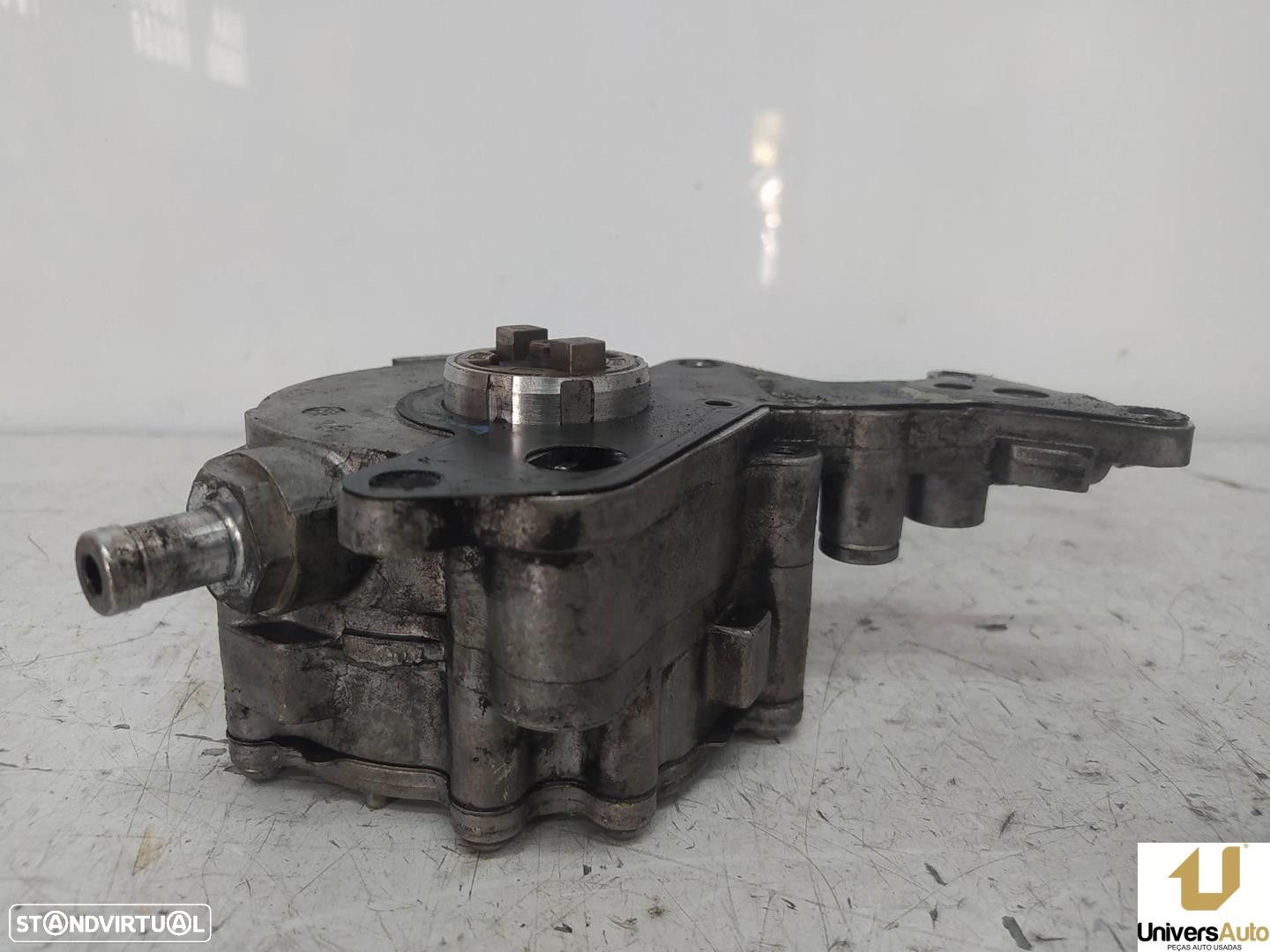 BOMBA INJECÇÃO AUDI A3 2006 -038145209C - 1