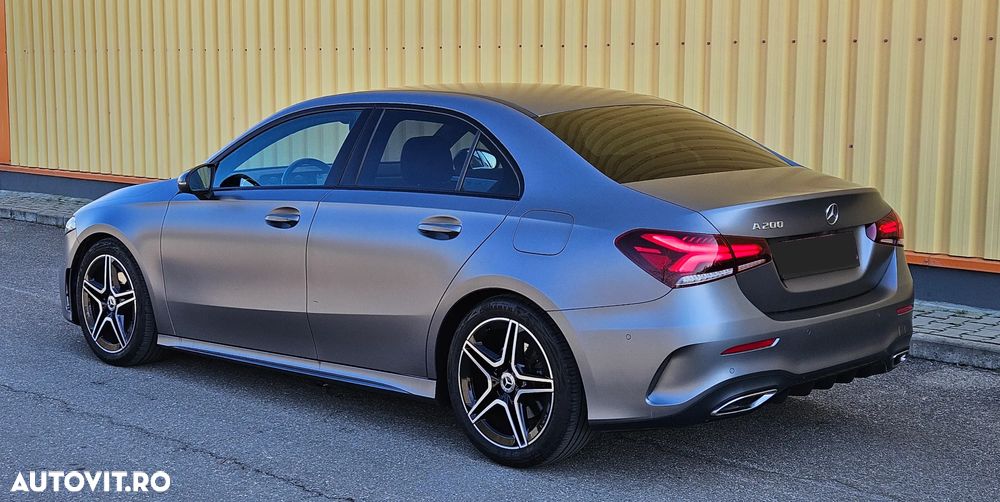 Mercedes-Benz A 200 Sedan 7G-DCT AMG Line - 5