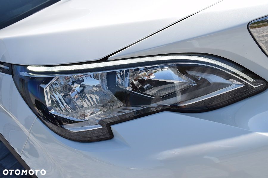 Peugeot 3008 BlueHDi 120 EAT6 Stop & Start Active - 27