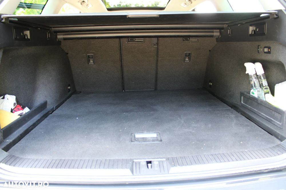 Volkswagen Passat 2.0 TDI Comfortline - 15