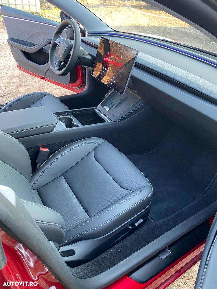 Tesla Model 3 RWD Long Range - 12