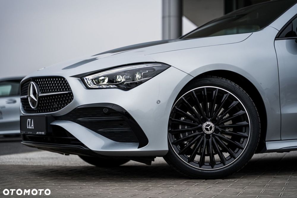 Mercedes-Benz CLA - 5