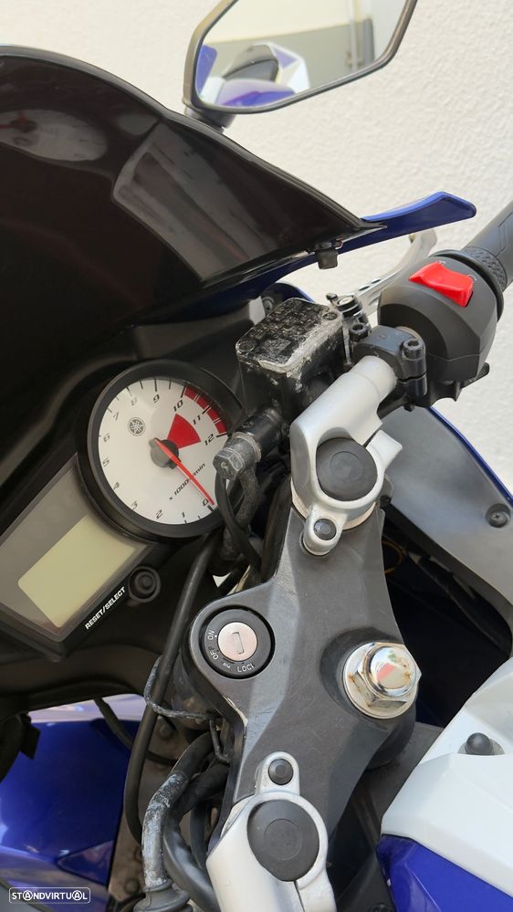 Yamaha YZF R - 5