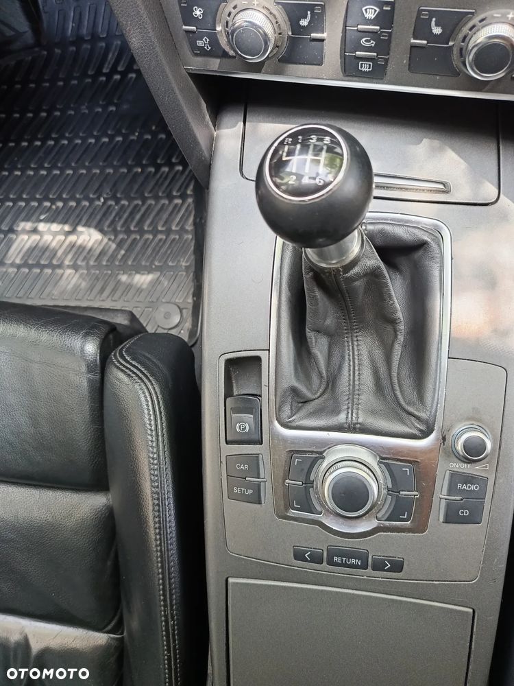 Audi A6 Avant 2.4 Quattro - 19