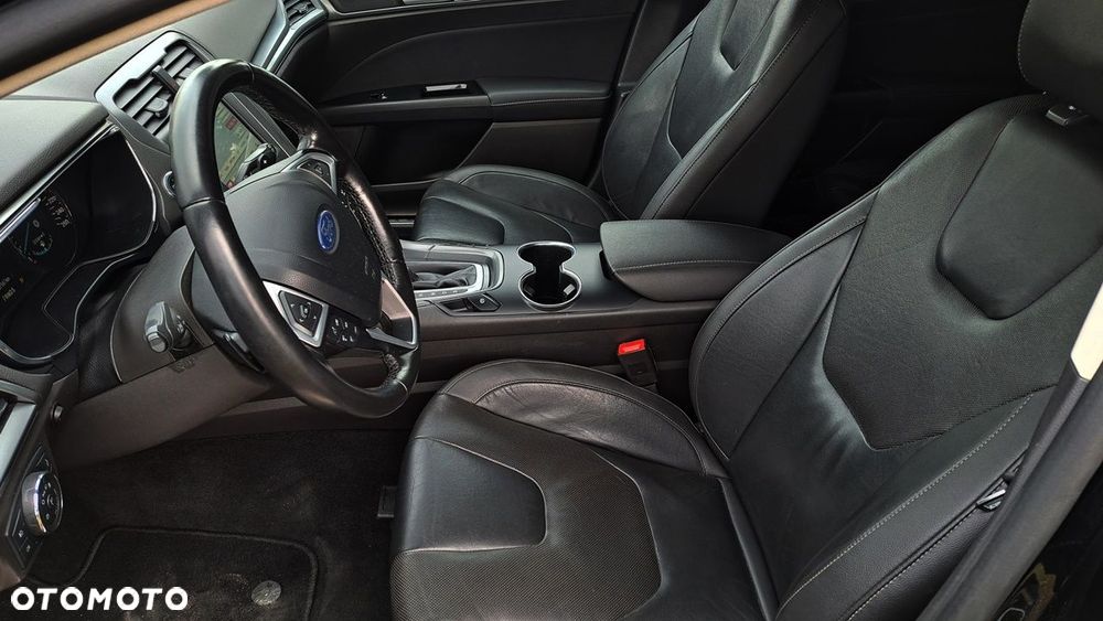 Ford Mondeo 2.0 TDCi STart-Stopp PowerShift-Aut Titanium - 5