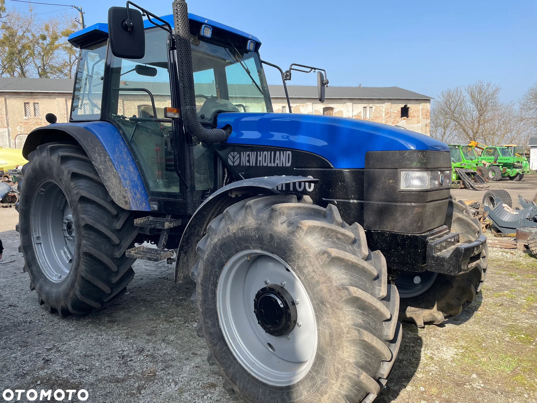 New Holland M100 - 3